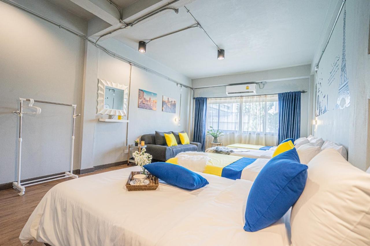 Warm Casa Chiangmai Hostel Chiang Mai Ngoại thất bức ảnh