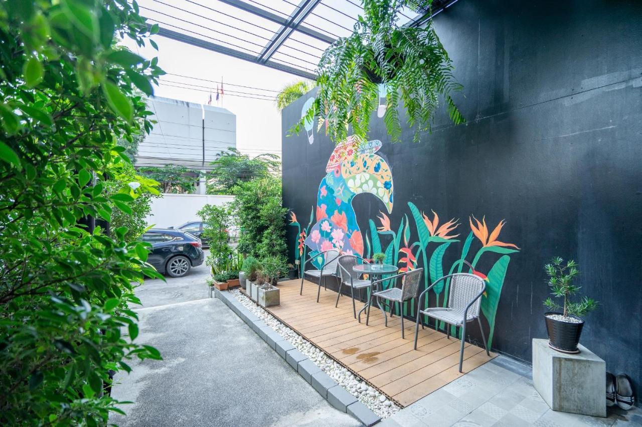 Warm Casa Chiangmai Hostel Chiang Mai Ngoại thất bức ảnh