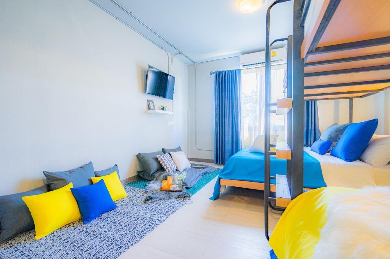 Warm Casa Chiangmai Hostel Chiang Mai Ngoại thất bức ảnh