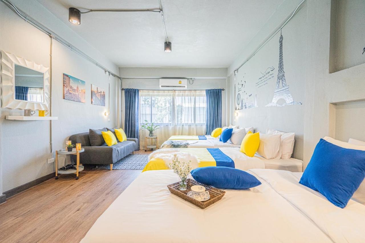 Warm Casa Chiangmai Hostel Chiang Mai Ngoại thất bức ảnh